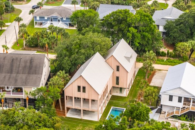 3102 Fort Street, Edisto Island, SC 29438