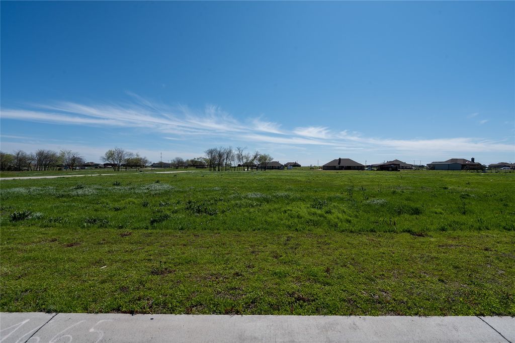 4653 Allison Avenue, Caddo Mills, TX 75135