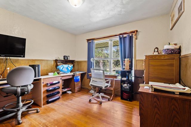 2025 Woodlake Road, Denison, TX 75021