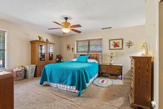 2025 Woodlake Road, Denison, TX 75021