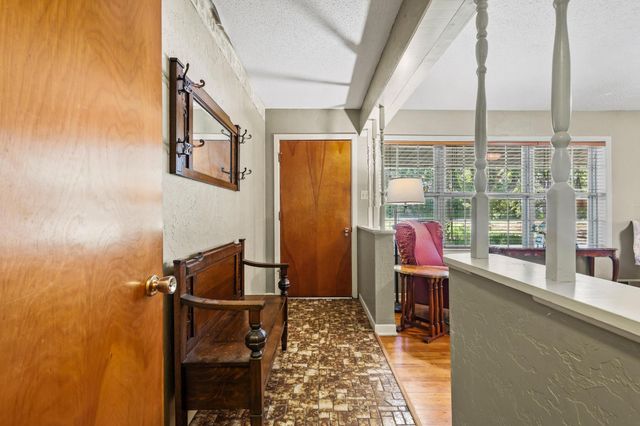 2025 Woodlake Road, Denison, TX 75021