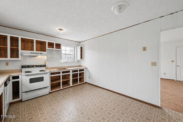 3612 Newport Highway, Greeneville, TN 37743
