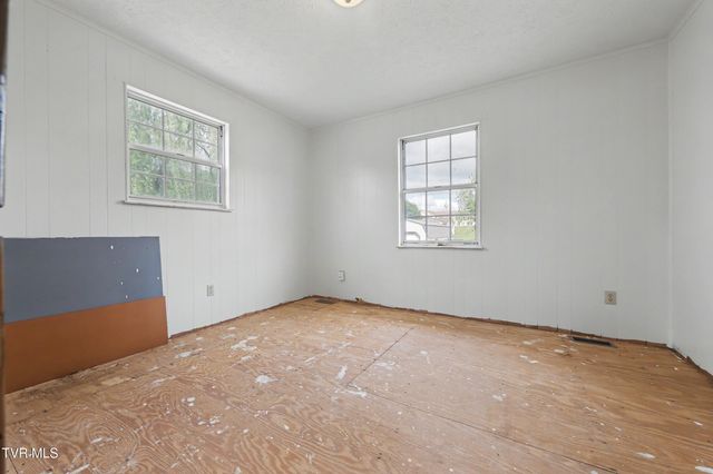 3612 Newport Highway, Greeneville, TN 37743