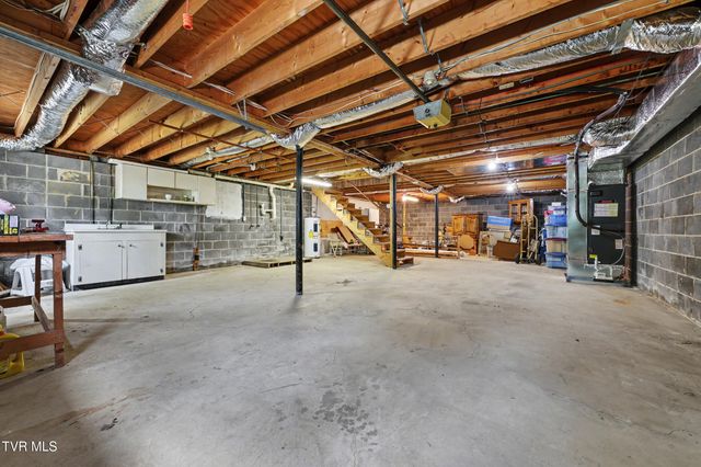 3612 Newport Highway, Greeneville, TN 37743