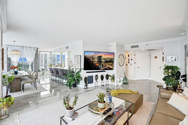 19101 NE 36th Ct 1805, Aventura, FL 33180