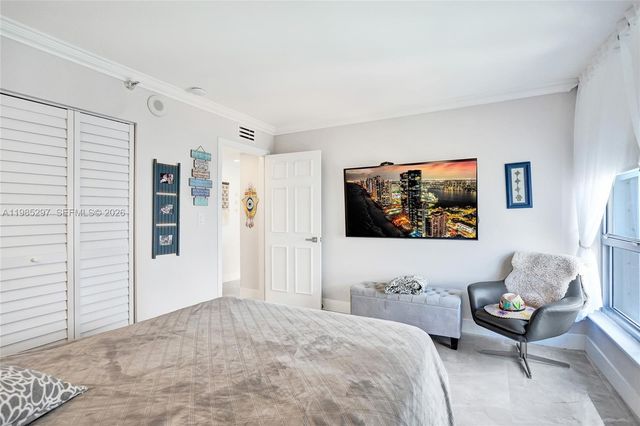 19101 NE 36th Ct 1805, Aventura, FL 33180