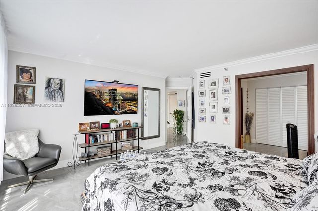 19101 NE 36th Ct 1805, Aventura, FL 33180