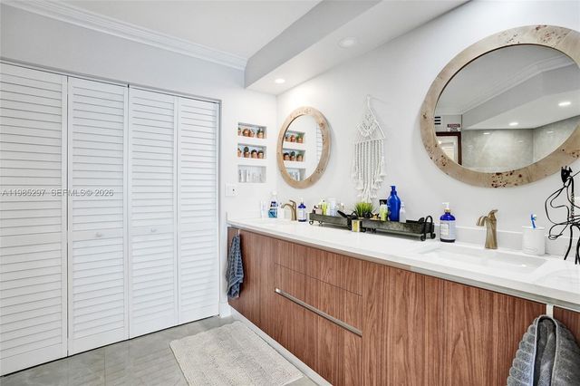 19101 NE 36th Ct 1805, Aventura, FL 33180