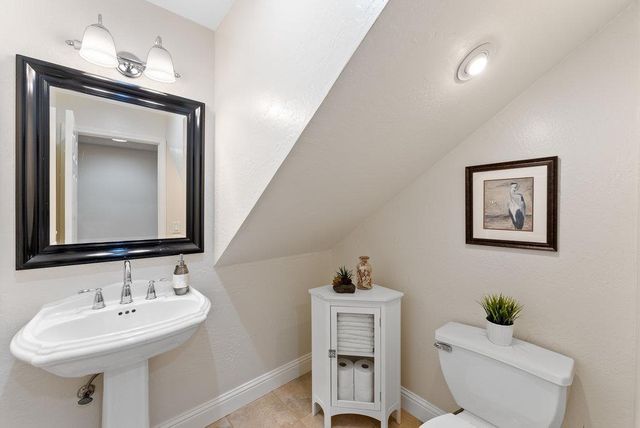 204 Oak Way, Santa Cruz, CA 95065