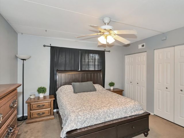 8124 W 169th Street 1W, Tinley Park, IL 60477