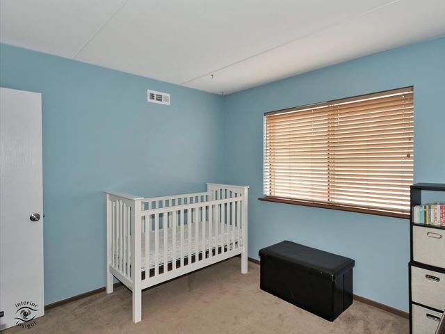8124 W 169th Street 1W, Tinley Park, IL 60477