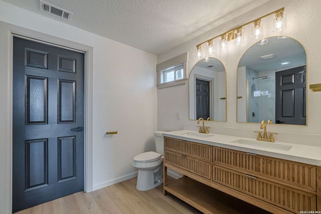 508 Hickory, Jourdanton, TX 78026