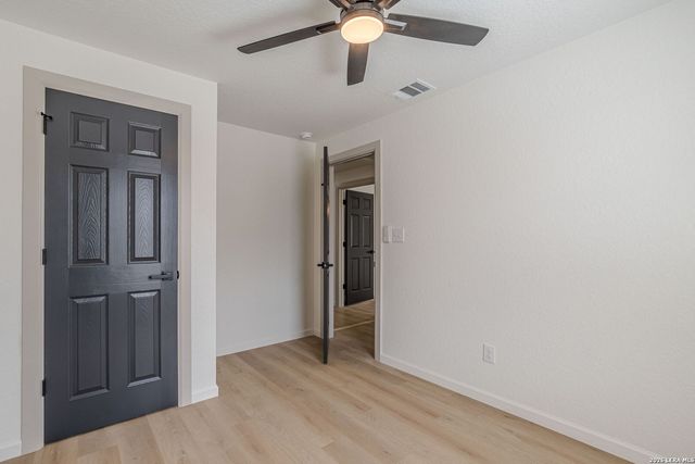 508 Hickory, Jourdanton, TX 78026