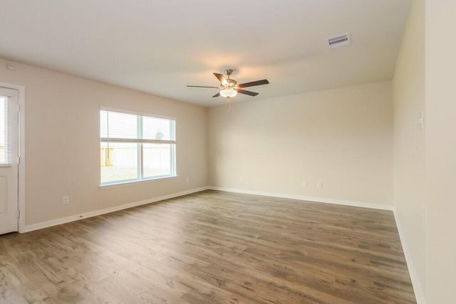 400 San Miguel Creek Drive, Katy, TX 77493