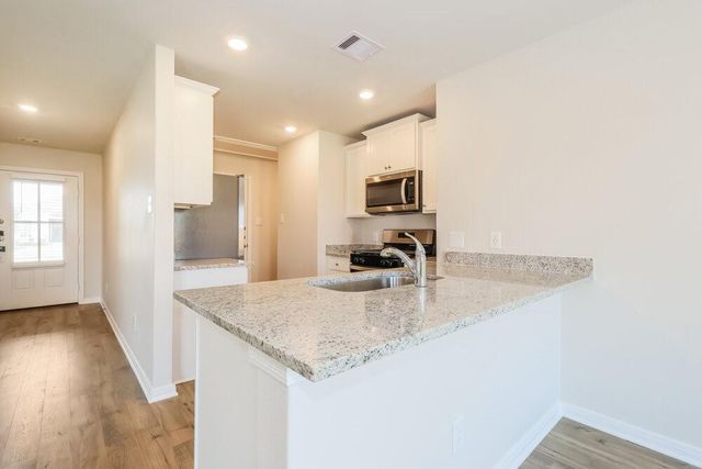 400 San Miguel Creek Drive, Katy, TX 77493