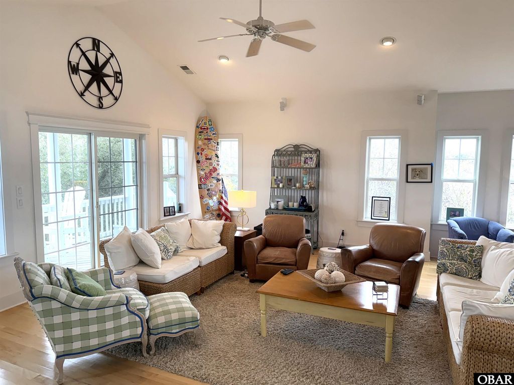 Image 12 of property listing at 600 Cottage Lane Lot1, Corolla, NC 27927