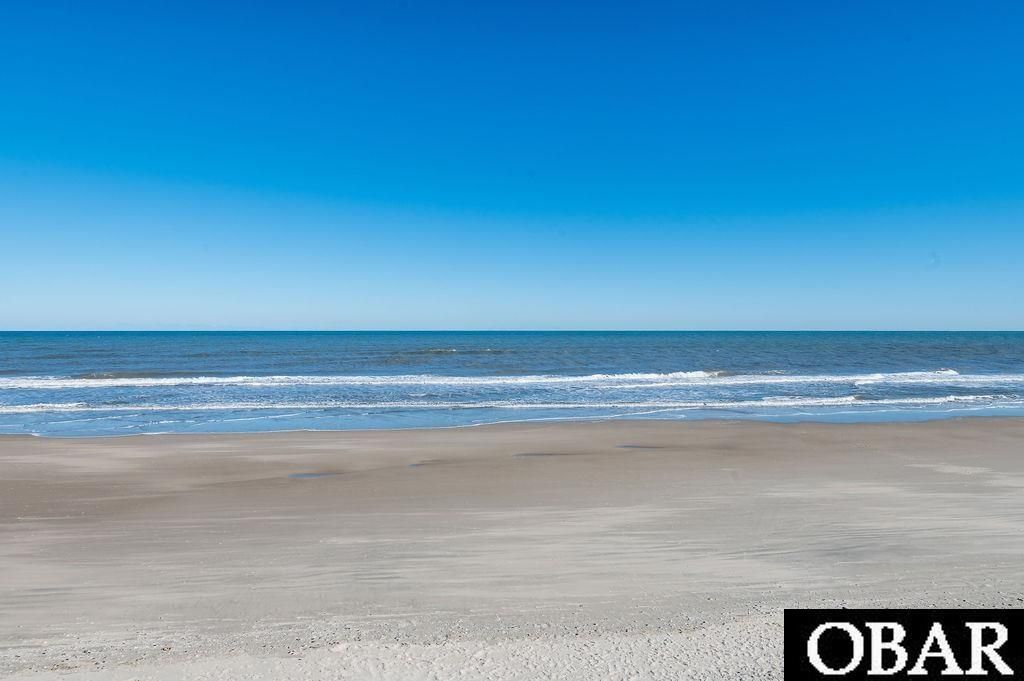 Image 41 of property listing at 600 Cottage Lane Lot1, Corolla, NC 27927