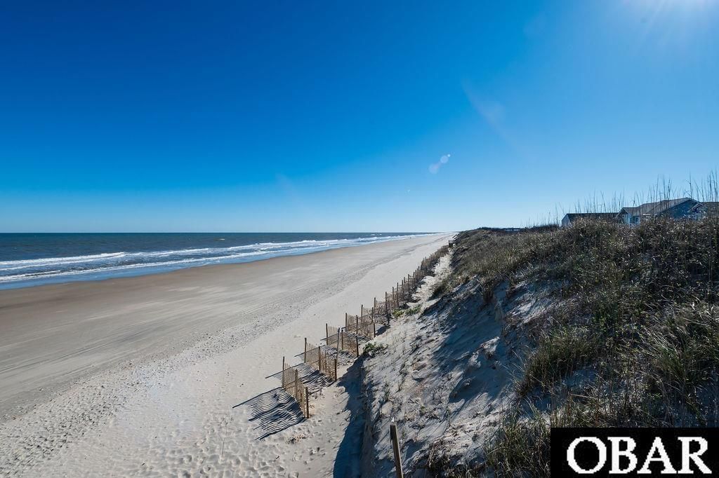 Image 43 of property listing at 600 Cottage Lane Lot1, Corolla, NC 27927