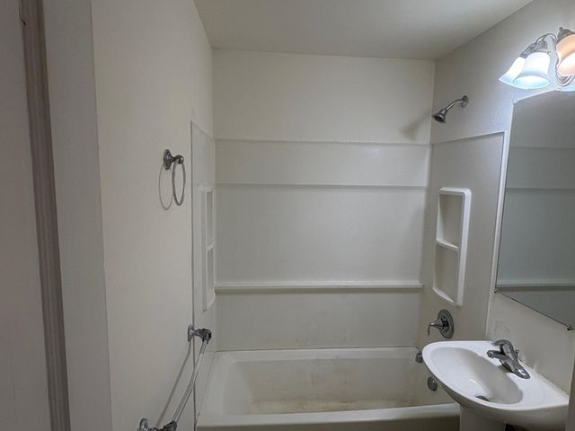 8 Belmont Avenue Extension, Rutland City, VT 05701