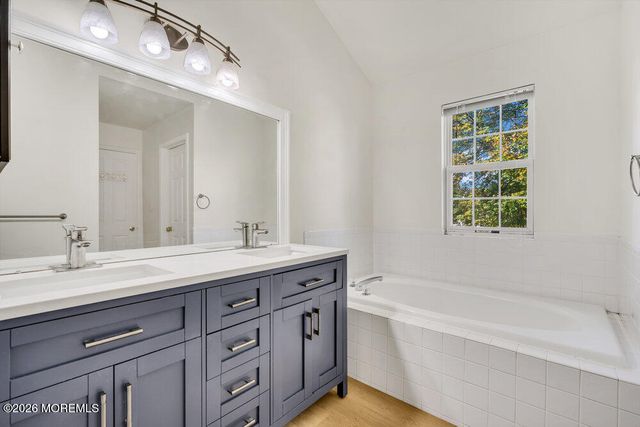 30 Bristel Road, Holmdel, NJ 07733