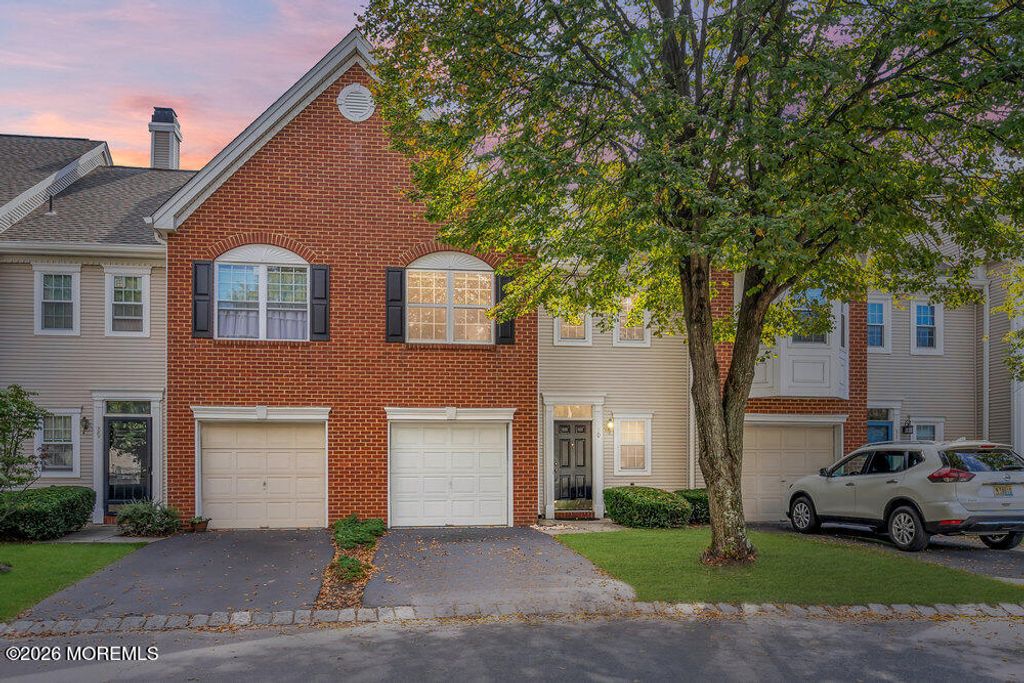 30 Bristel Road, Holmdel, NJ 07733