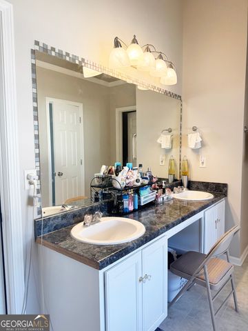 8604 Regent Street, Jonesboro, GA 30238