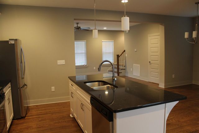 20B Claiborne St, Nashville, TN 37210