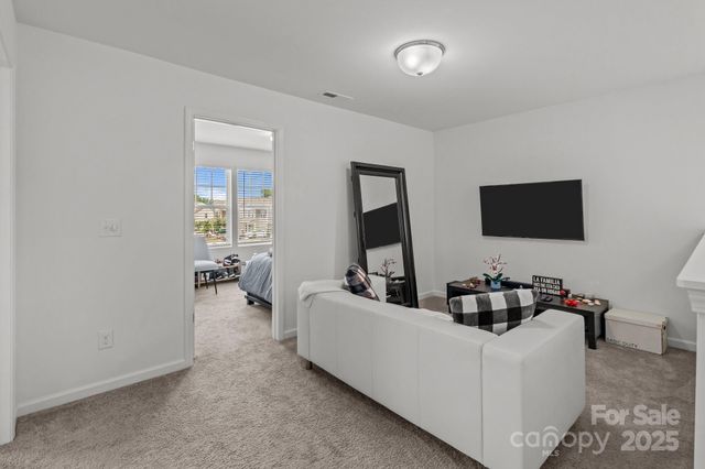 9132 Colwick Hill Lane, Charlotte, NC 28215