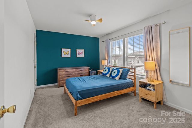 9132 Colwick Hill Lane, Charlotte, NC 28215