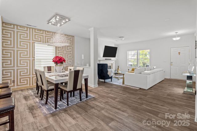 9132 Colwick Hill Lane, Charlotte, NC 28215