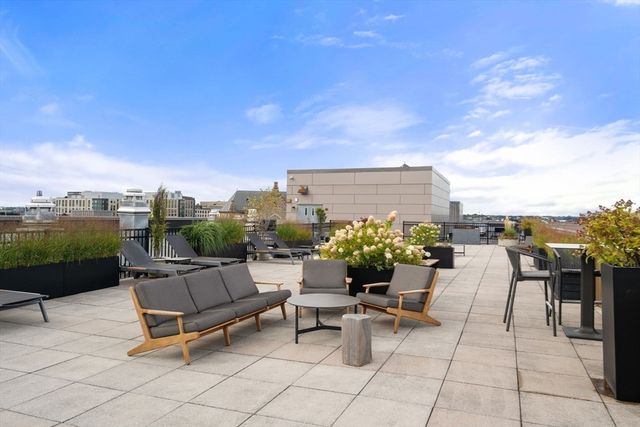 23 Bradford St 201, Boston, MA 02118