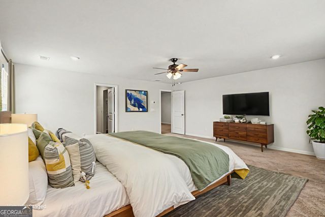 1367 Midnight Ride Court, Hampton, GA 30228