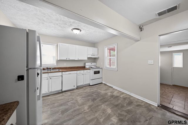 4134 N 62Nd Street, Omaha, NE 68104