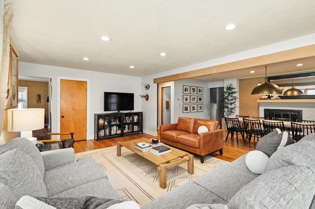 602 W 2nd Street, Prairie City, IA 50228