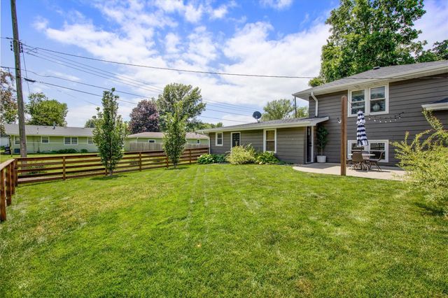 602 W 2nd Street, Prairie City, IA 50228