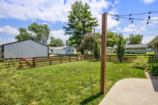 602 W 2nd Street, Prairie City, IA 50228