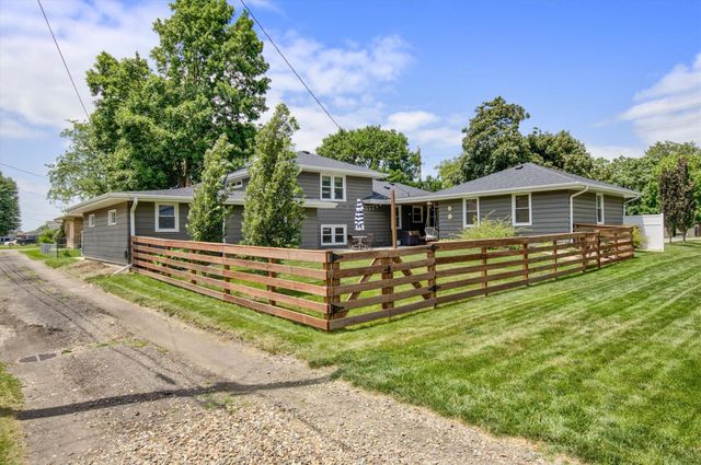 602 W 2nd Street, Prairie City, IA 50228