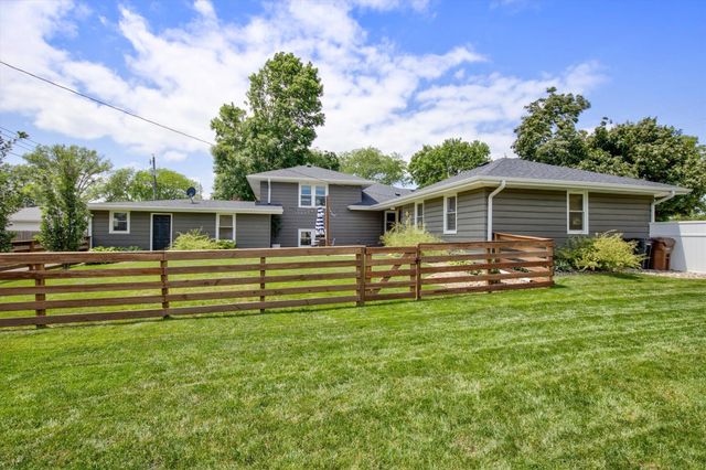 602 W 2nd Street, Prairie City, IA 50228