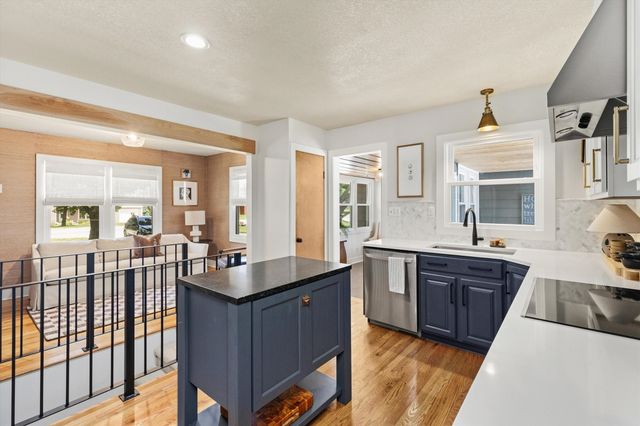 602 W 2nd Street, Prairie City, IA 50228