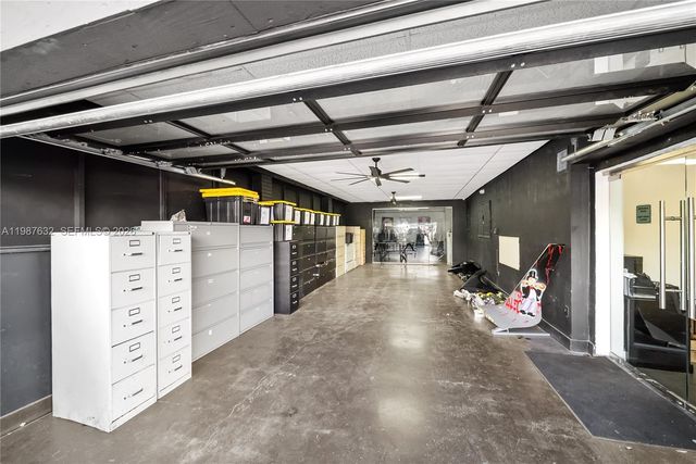 5700 NW 27th Ave, Miami, FL 33142