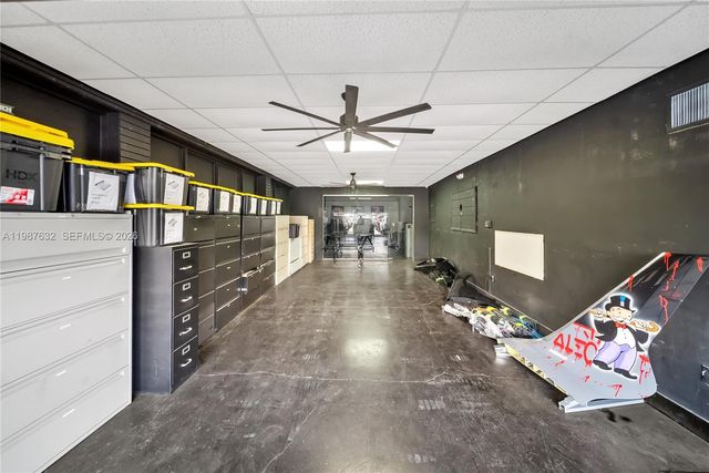 5700 NW 27th Ave, Miami, FL 33142