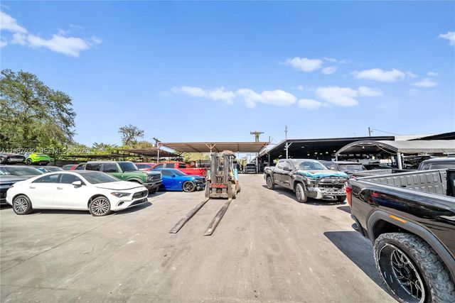 5700 NW 27th Ave, Miami, FL 33142