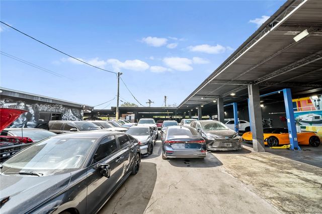 5700 NW 27th Ave, Miami, FL 33142