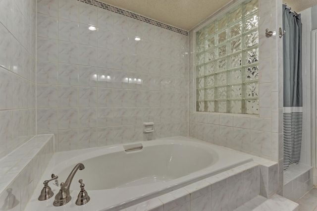 79 Night Song Court, The Woodlands, TX 77380