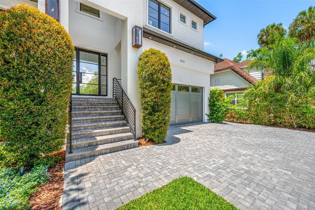 2623 S PARKVIEW STREET, Tampa, FL 33629
