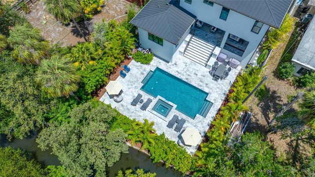 2623 S PARKVIEW STREET, Tampa, FL 33629