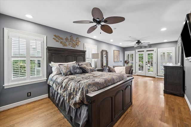 1611 Gardenia Drive, Houston, TX 77018