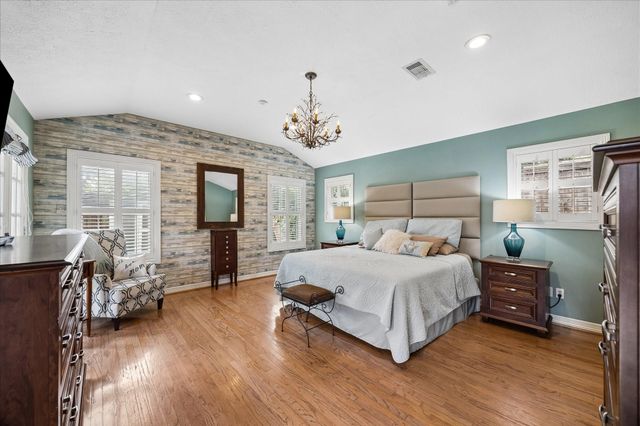 1611 Gardenia Drive, Houston, TX 77018