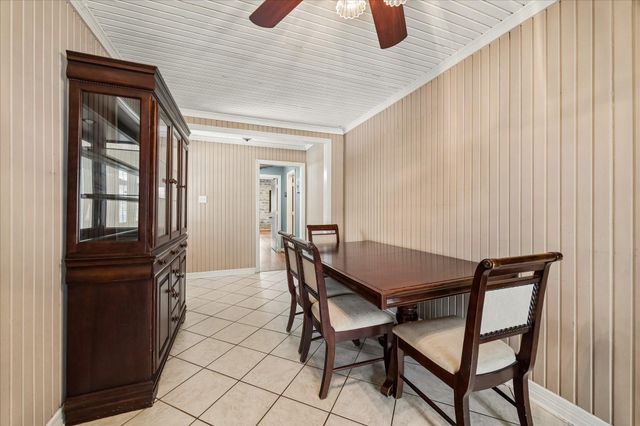 1611 Gardenia Drive, Houston, TX 77018