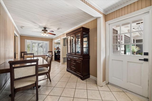 1611 Gardenia Drive, Houston, TX 77018